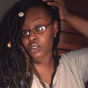 Meet your Posher, Miya